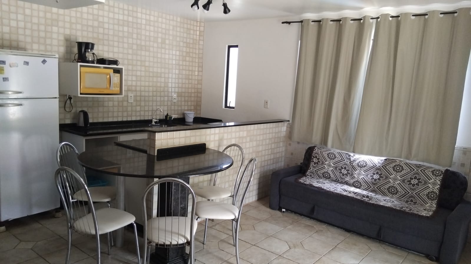 Apto Praia Cardoso - Foto 1